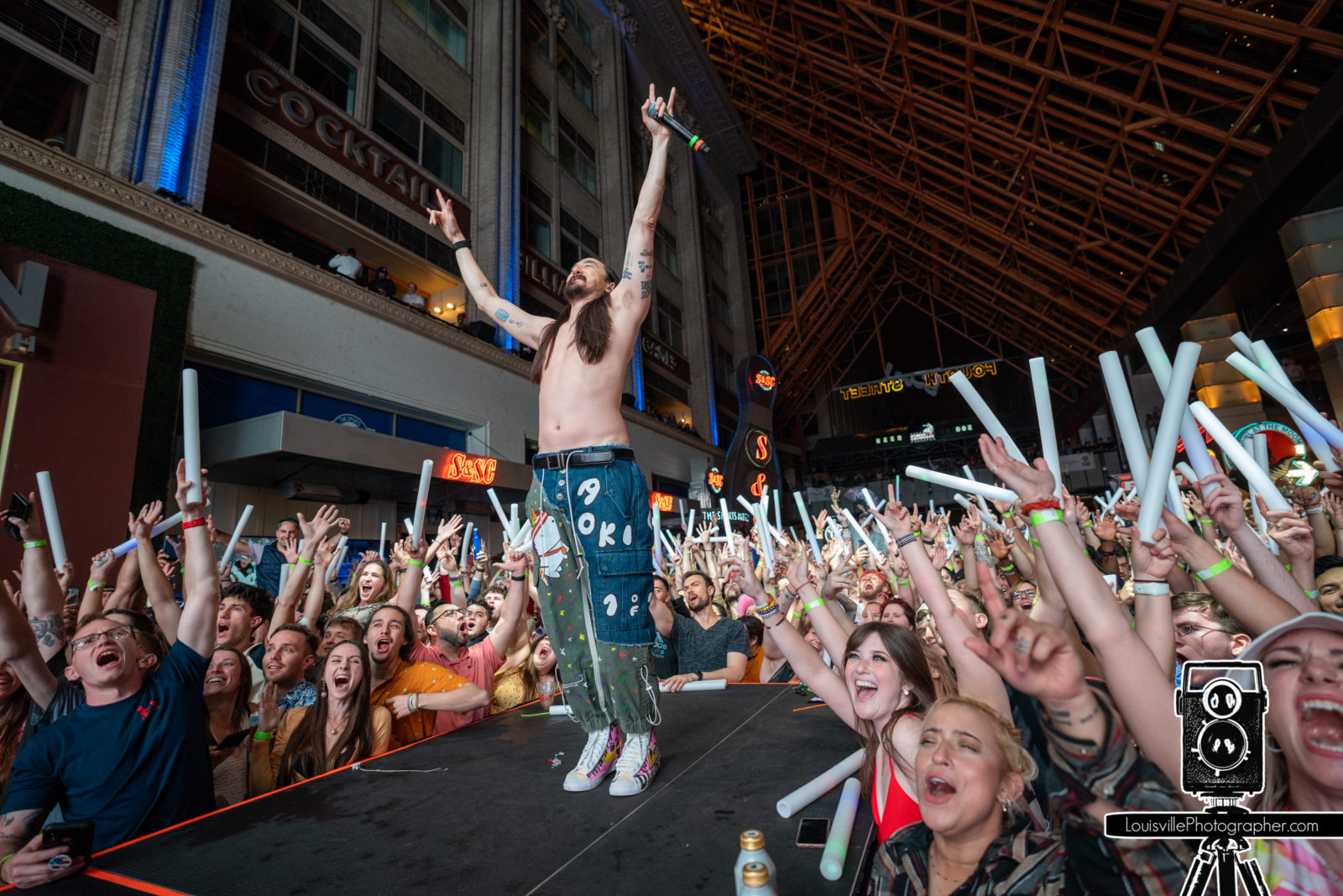 Louisville Event Photographer - Steve Aoki at 4th St. Live